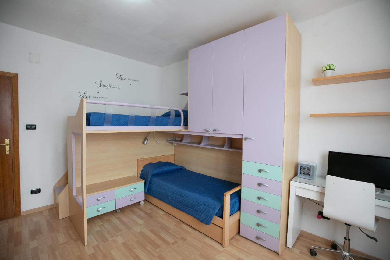 Mirea'S Rooms Ascoli Piceno Esterno foto