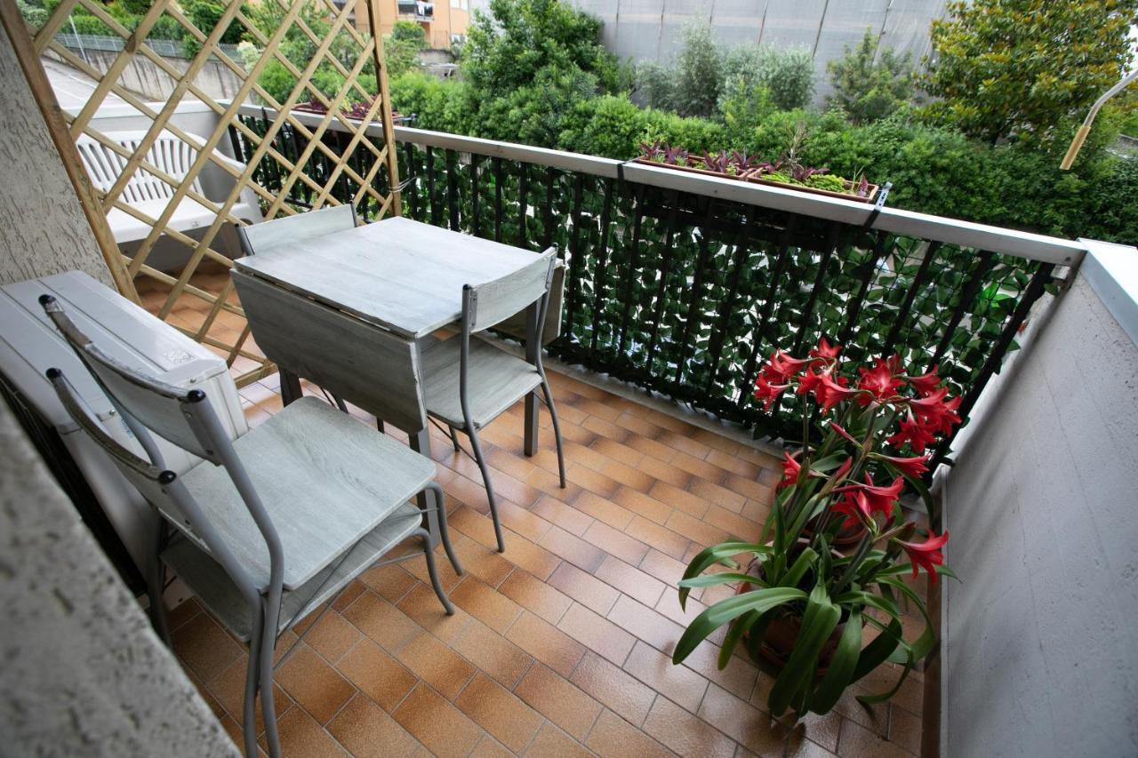 Mirea'S Rooms Ascoli Piceno Esterno foto
