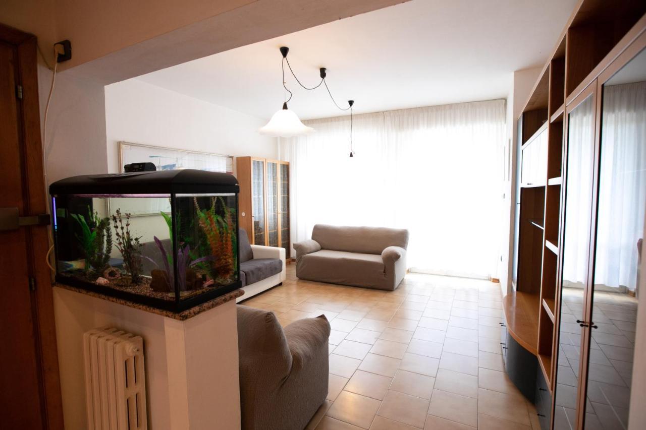 Mirea'S Rooms Ascoli Piceno Esterno foto